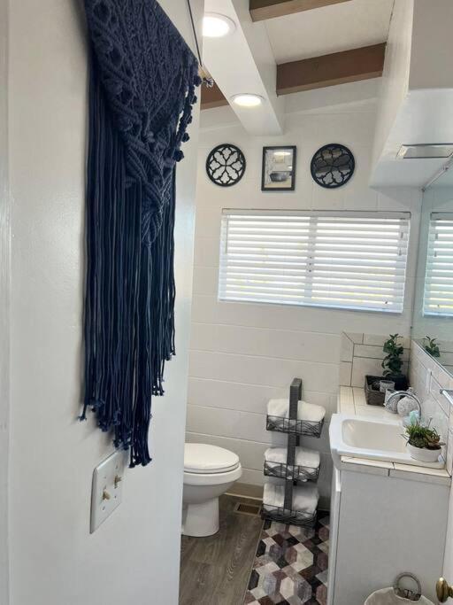 Joshua Tree National Park - Cozy Palms Getaway Apartment Twentynine Palms Ngoại thất bức ảnh
