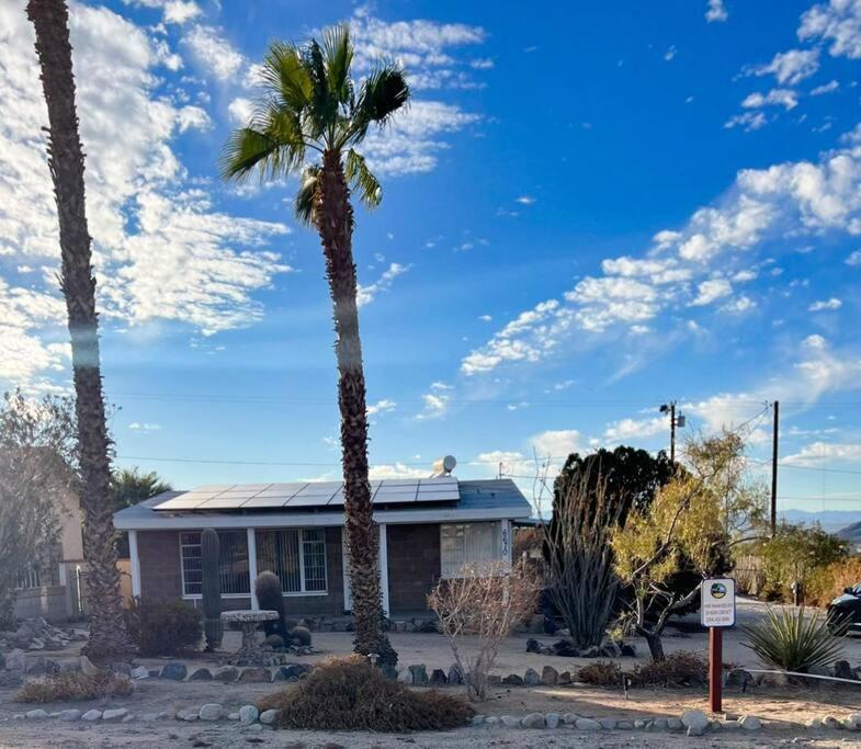 Joshua Tree National Park - Cozy Palms Getaway Apartment Twentynine Palms Ngoại thất bức ảnh